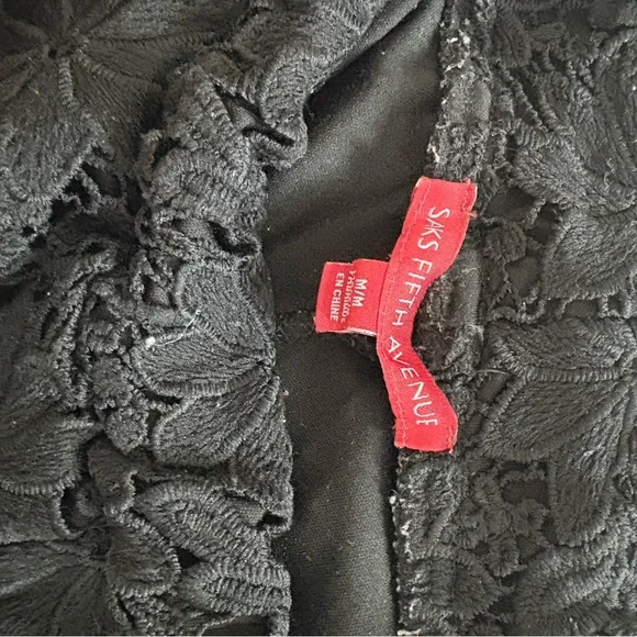 Elegant Black Lace Women's Shorts - Picture 5 of 5